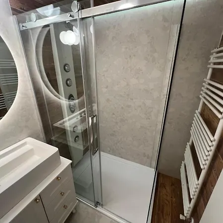 Apartman Luxury Mountain View 120sqm Terrace By Mm Host