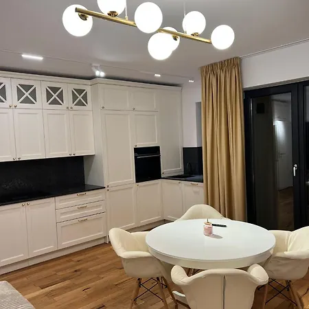 Luxury Mountain View 120sqm Terrace By Mm Host Apartman